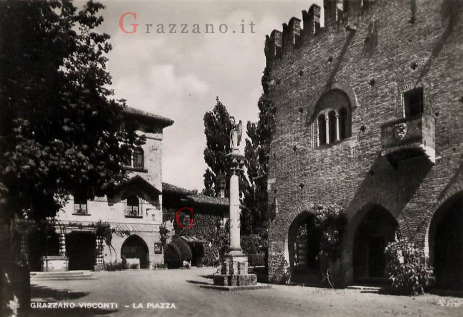 La Piazza Gian Galeazzo Visconti